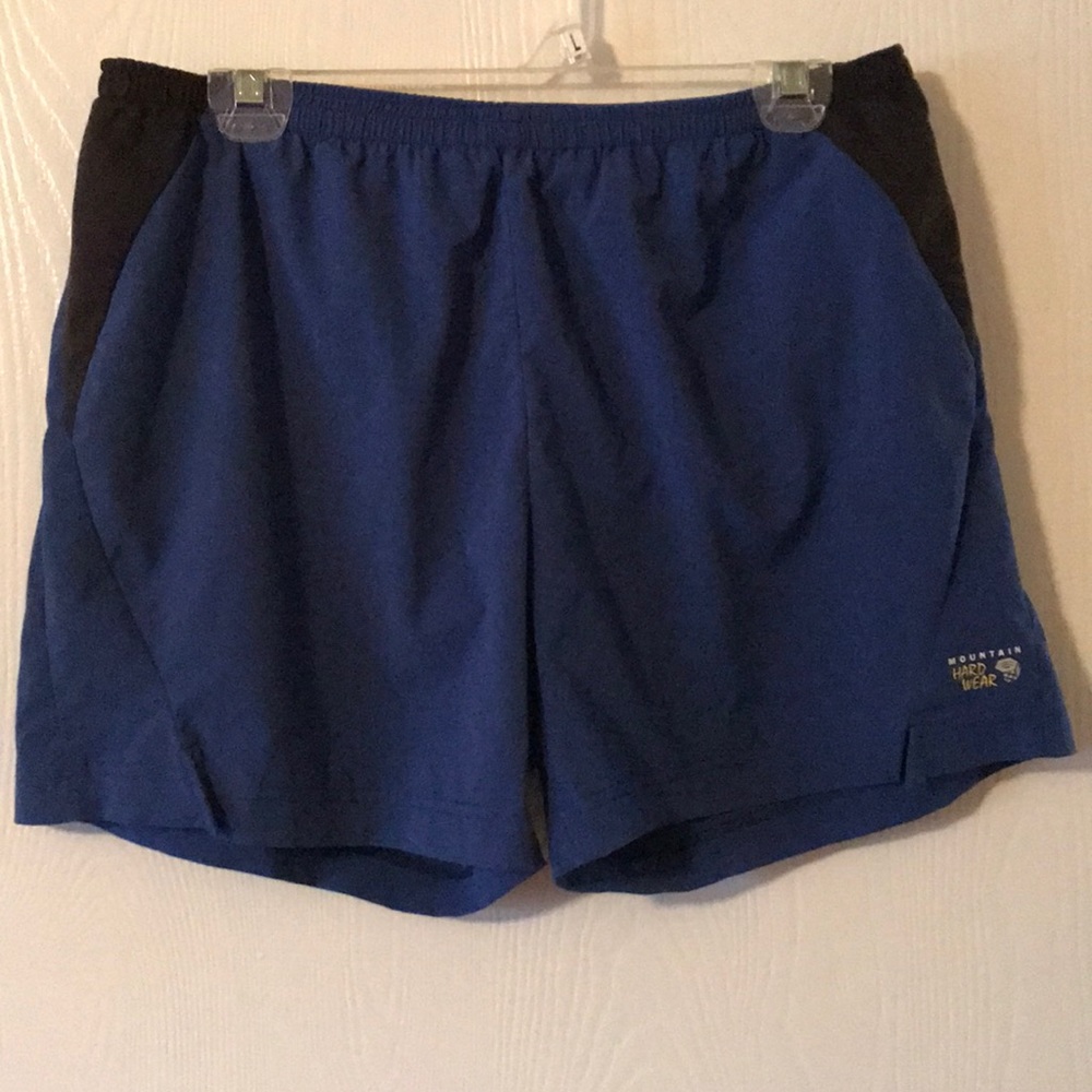 Women’s Mountain Hardware Shorts